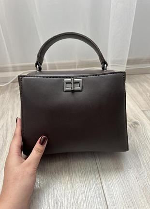 Сумка шоколадного кольору