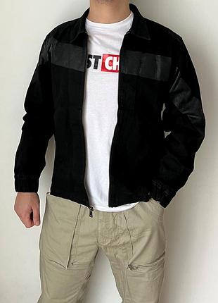 Оригинальная джинсовая куртка guess с принтом