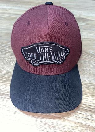 Кепка бейсболка vans