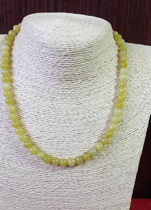 Чокер нефрит лимонный.