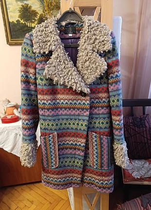 Пальто демисезонное s