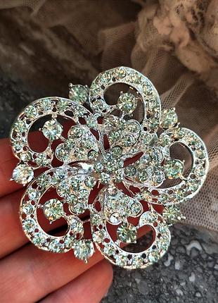 Брошь ледяной цветок 6.2 см, снежинка, зима, резьба, новый год