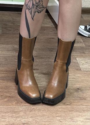 Черевики осінні на платформі