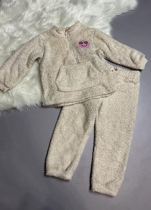 Махровый теплий мʼякий костюм для дівчинки 92-98 розмір