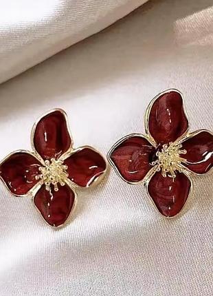 Серьги женские цветы золотистые красные новые