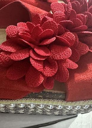 Шлепанцы тапки красные цветы на платформе стразы