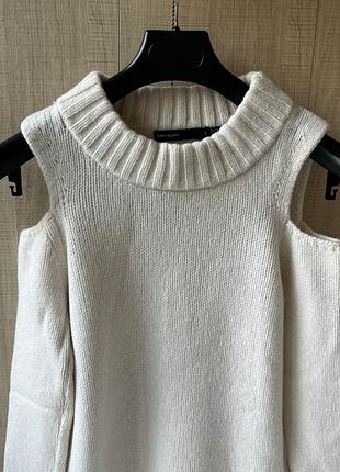 100% вовняний светр з відкритими плечима р.s