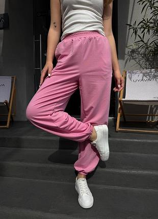 Зручні жіночі спортивні штани джогери вільного крою на резинках з кишенями