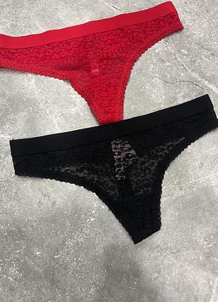 Набір мереживних трусиків victoria’s secret червоні і чорні труси вікторія сікрет