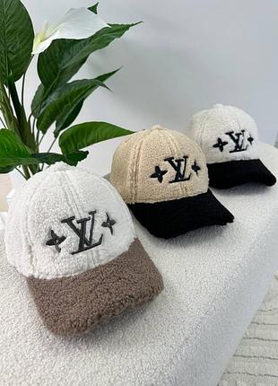 Кепка брендова