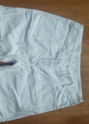 Шорты белые