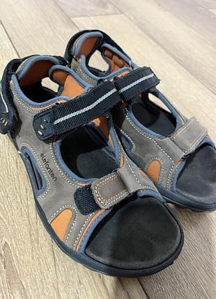 Сандалі для хлопчика