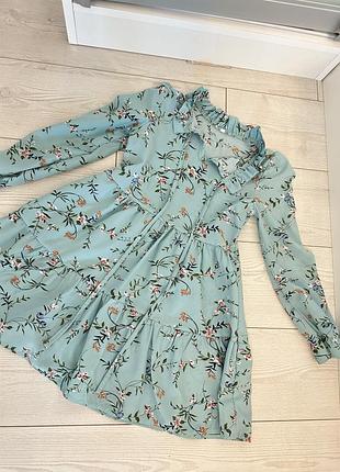 Милое летнее платье