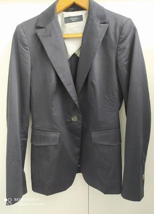 Пиджак maxmara weekend.