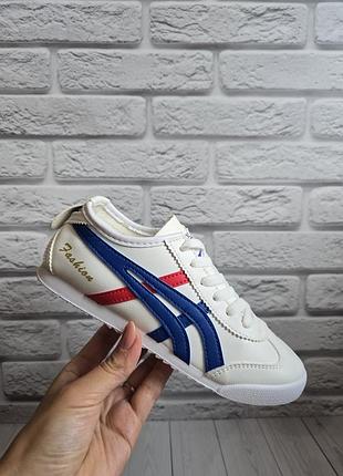 Кроссовки для девочки 2