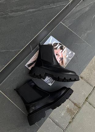 Жіночі челси