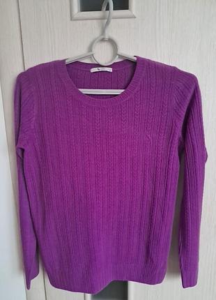 Свитер женский