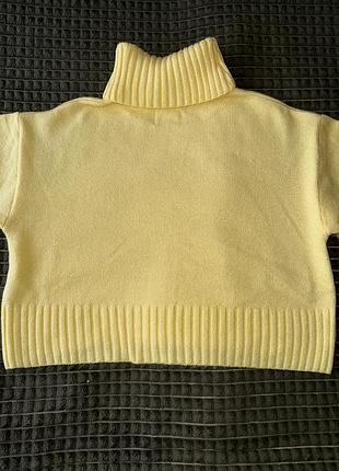 Жовтий світер (оверсайз) , теплий та приємний до тіла, стан абсолютно новий