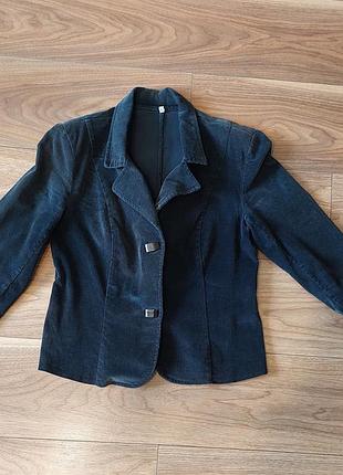 Піджак жіночий вельветовий 46-48 розміру