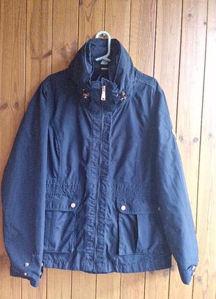 Темно-синя куртка-вітровка regatta розмір 14