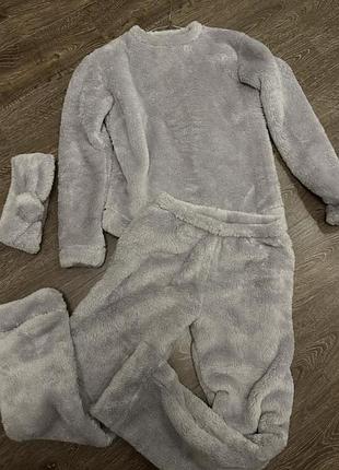 Тепла нова піжама махра