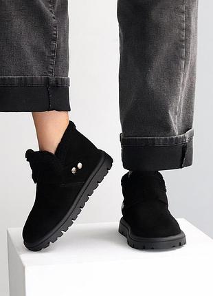 Стильные женские зимние ботинки