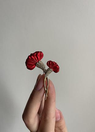 Металева брошка “червоні маки” — розкішна брошка з кристалами