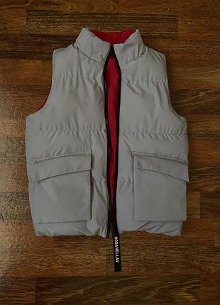 Двустороння жилетка