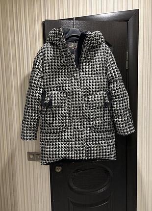 Зимовий пуховик жіночий