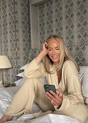 Трикотажні світло бежеві штани палаццо