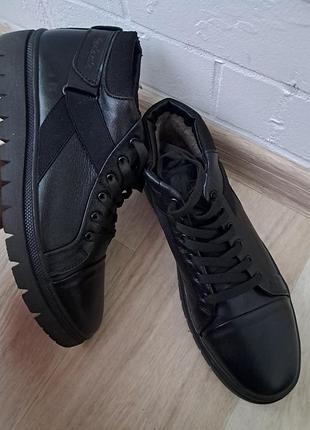 Зимние ботинки р. 41