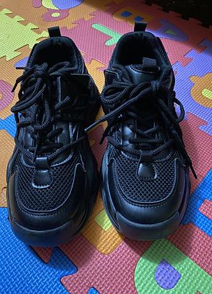 Кросівки на платформі