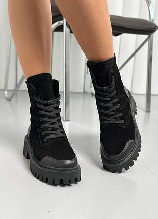 Ботинки женские из натуральной замши на байке