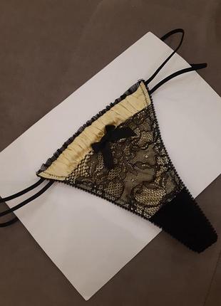 Шелковые стринги