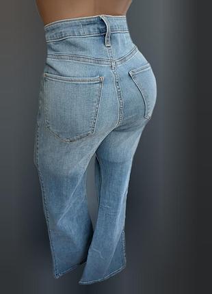 Шикарные брендовые джинсы клеш женские