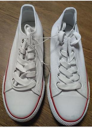 Обувь новая