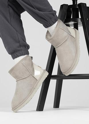 Жіночі уггі ugg light grey mini lacquer