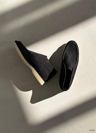 Завышенные замшевые лоферы