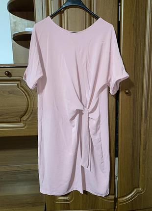 Жіноче плаття в ніжно розовому кольорі в 50 розмірі