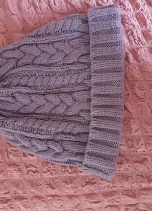 Шапка осіння одинарна.