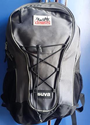 Городской серый рюкзак с логотипом "schremerfest" и надписью "suva" 50*30*20см