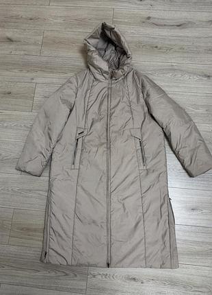 Жіночий пуховик