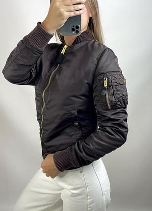 Alpha industries бомбер жіночий коричневий