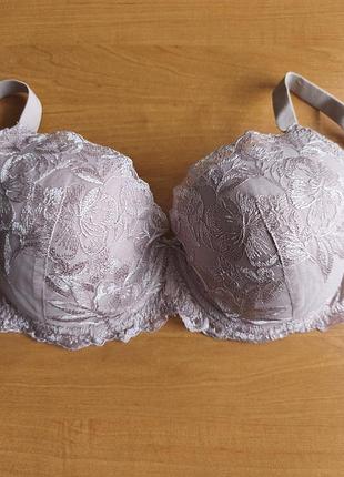Бюст бюстгальтер 90дд