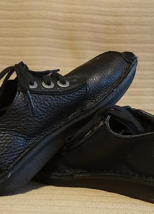 Отменные неформальные черные кожаные туфли clarks artisan 38 р..( 24,5 см. )