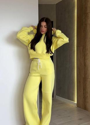 Костюм спортивний