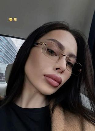 Трендові прямокутні окуляри прозорі