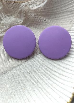 Сережки з акрилу з матовим покриттям