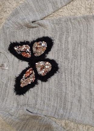 Теплый свитер с бабочкой 3