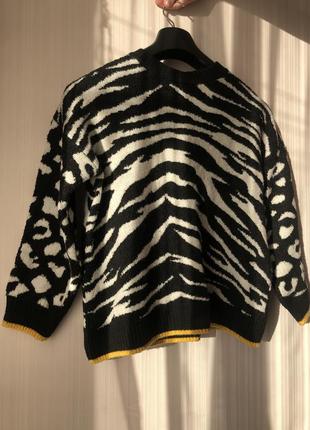 Свитер {зебро коровий принт}